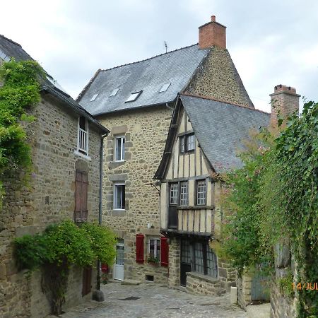 Le Logis De La Cour De Bretagne Au Port De Dinan Lanvallay ภายนอก รูปภาพ
