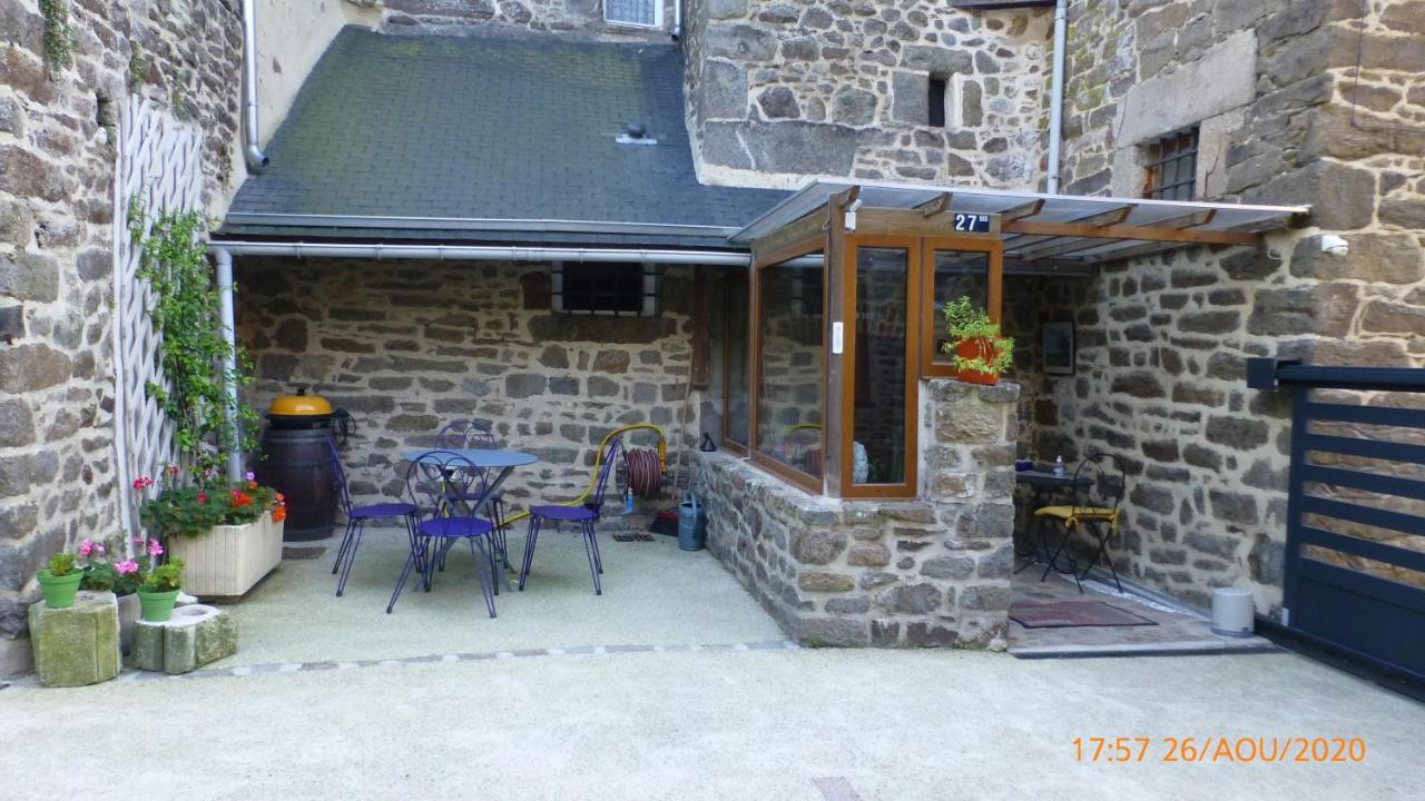 Le Logis De La Cour De Bretagne Au Port De Dinan Lanvallay ภายนอก รูปภาพ
