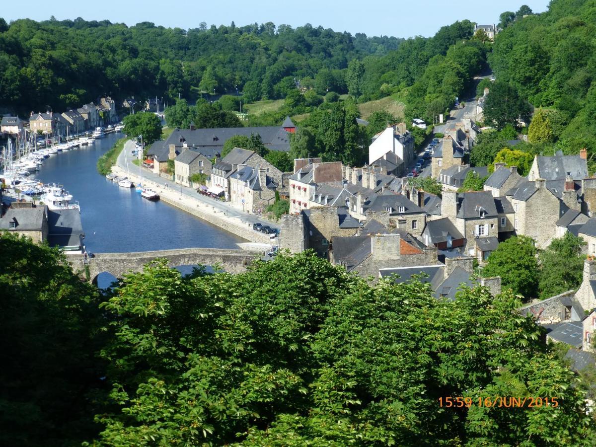 Le Logis De La Cour De Bretagne Au Port De Dinan Lanvallay ภายนอก รูปภาพ