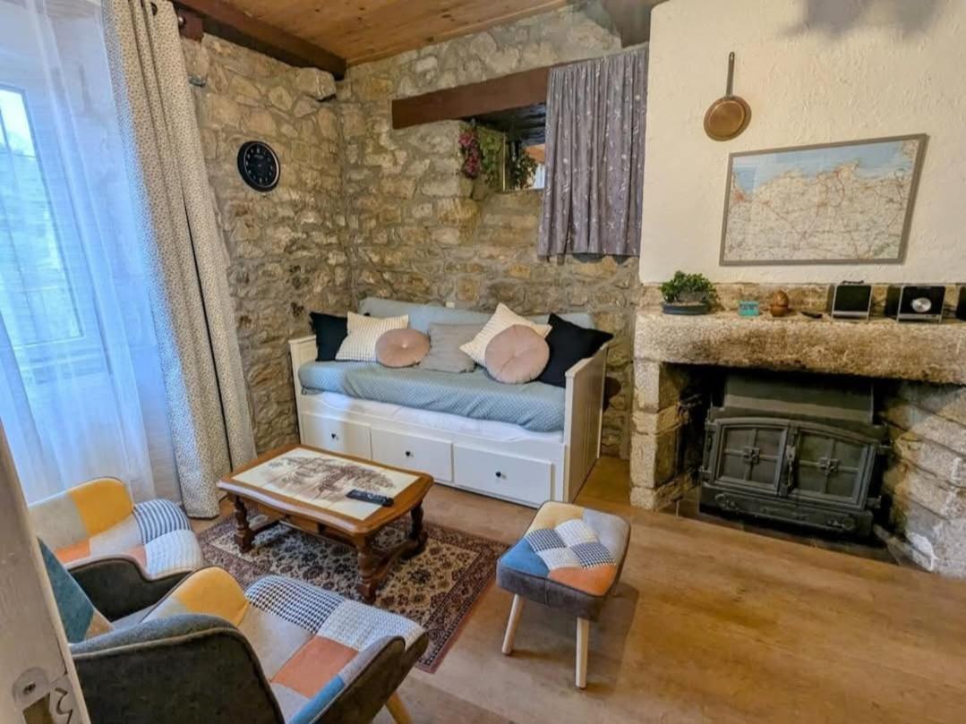 Le Logis De La Cour De Bretagne Au Port De Dinan Lanvallay ภายนอก รูปภาพ